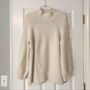 Aerie oversized sweater / sz M / cream